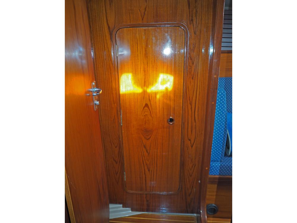 Salon, H&eacute;bergements